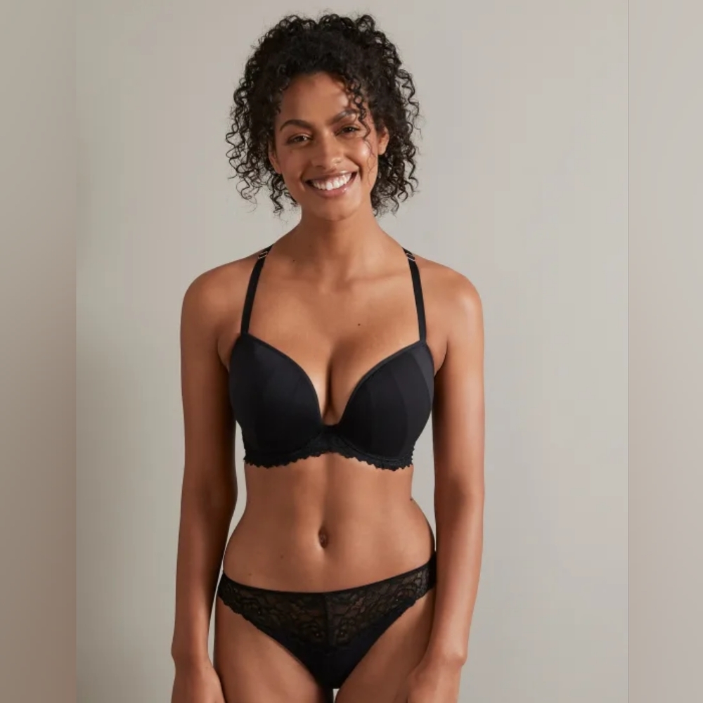 Alexa Plunge Bra, 30GG